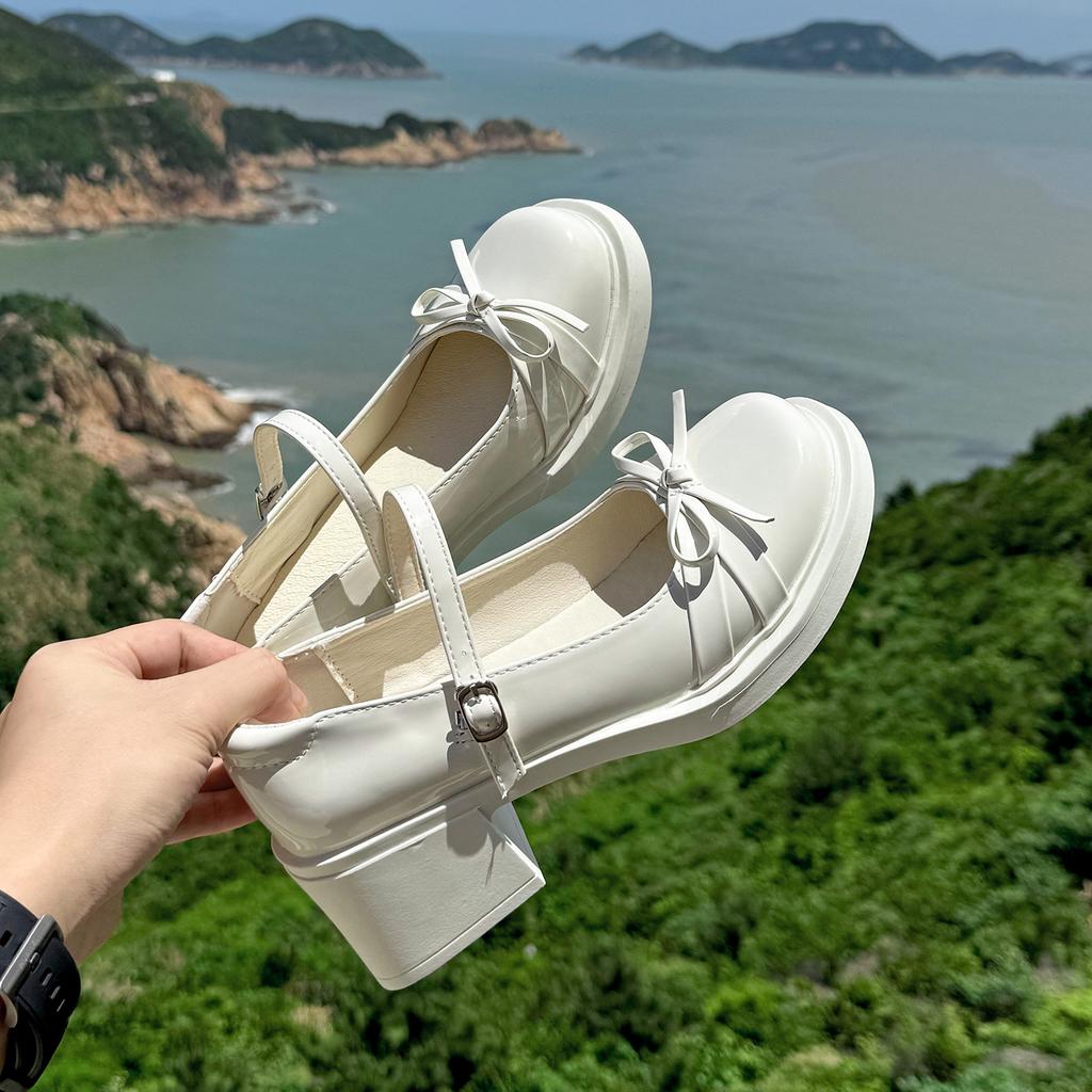 Białe francuskie retro grube wysokie obcasy płytkie buty damskie 2025 nowe lato ze spódnicą kokarda buty Mary Jane