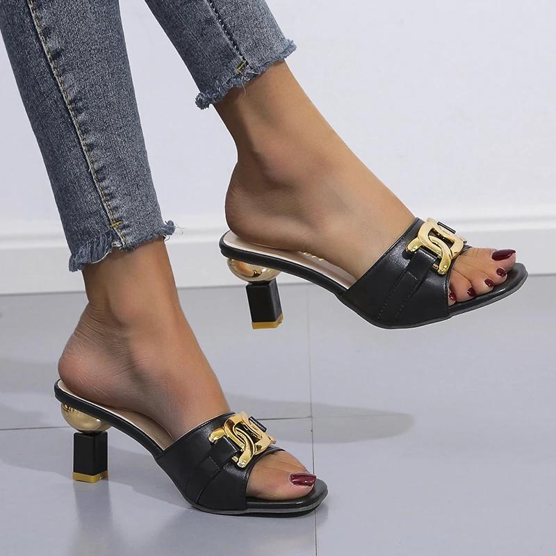 Summer Women's Slippers Sandals Shoes Female Golden Metal Chain Ladies Fashion Casual Slides Mules  Indoor Zapato Mujer