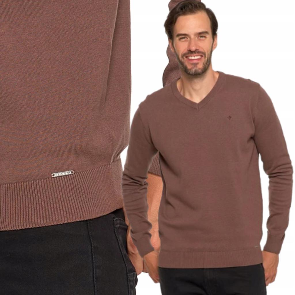 Elegant Men's Sweater with a Straight Cut, Classic Cotton, Comfortable MORAJ L Brown