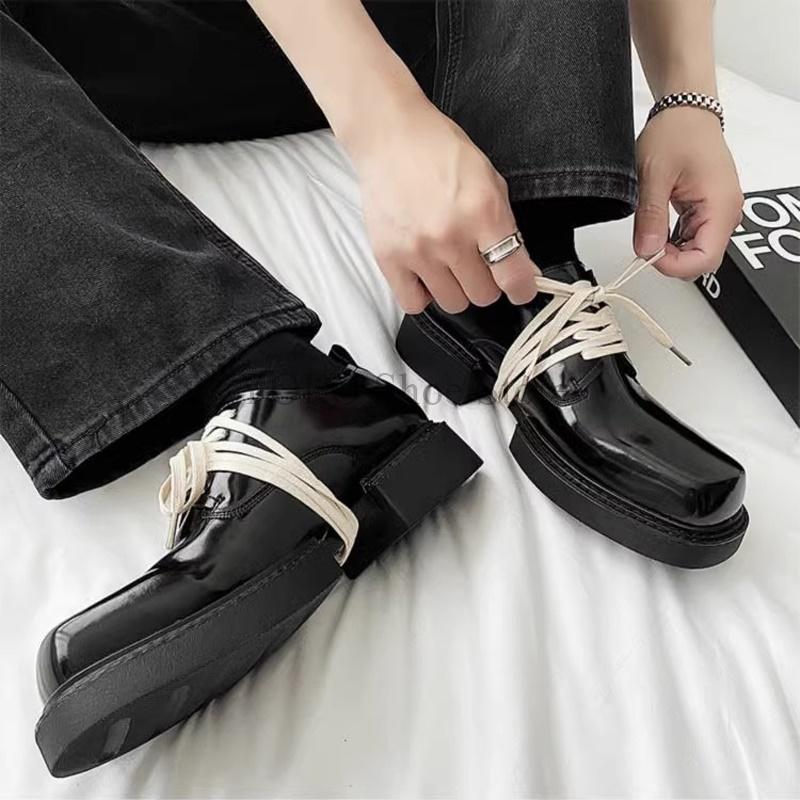 Sznurowane męskie buty typu derby w zestawie w stylu retro, eleganckim, kontrastowe kolory, wnękowy design, lakierowana skóra, kwadratowa główka, gruba podeszwa, proste nowe