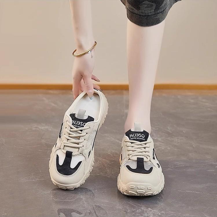 Summer Soft-soled Mesh Shoes Student Mesh Breathable Board Shoes Thin Sports Shoes