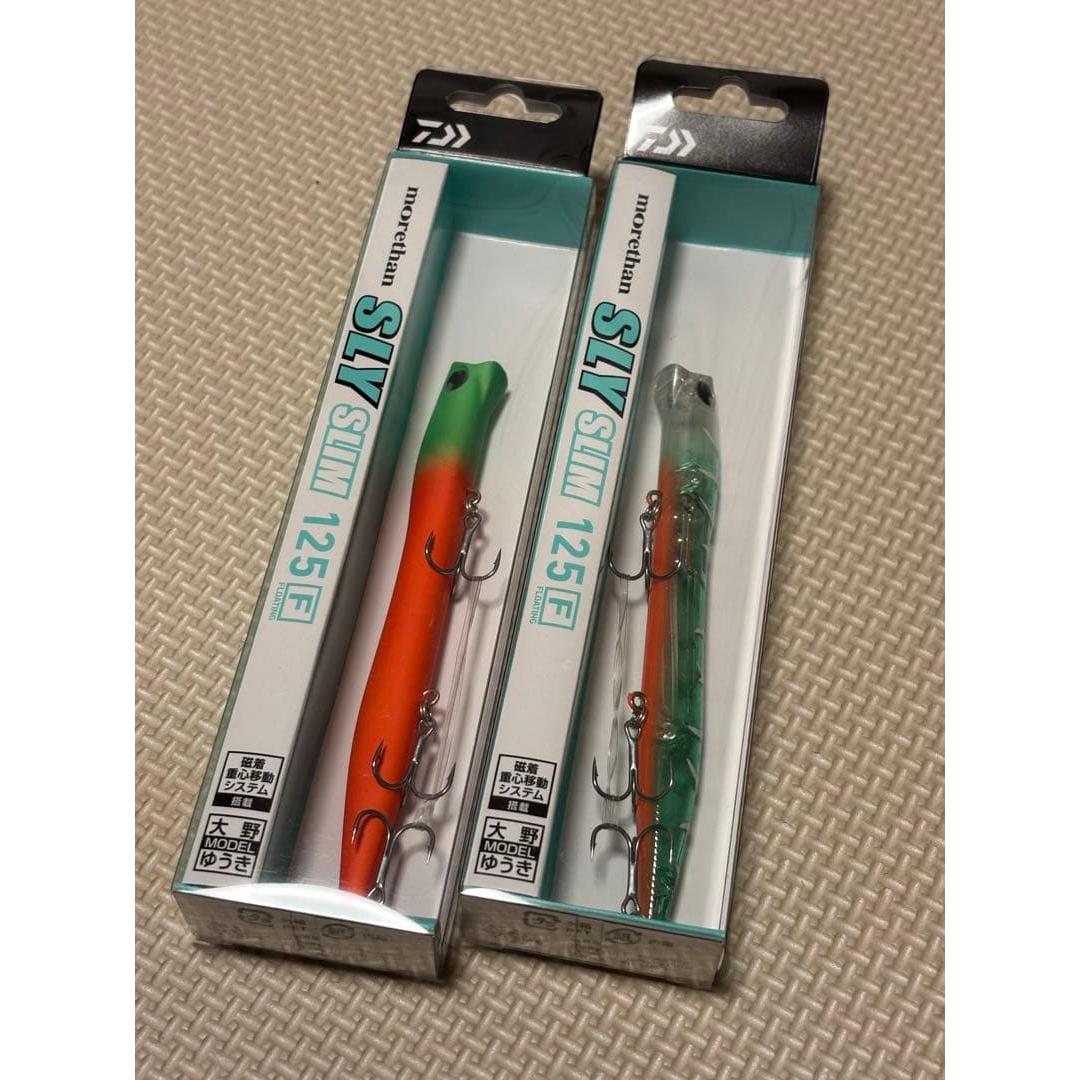 Used Daiwa More Than Sly Slim 125F Set of 2