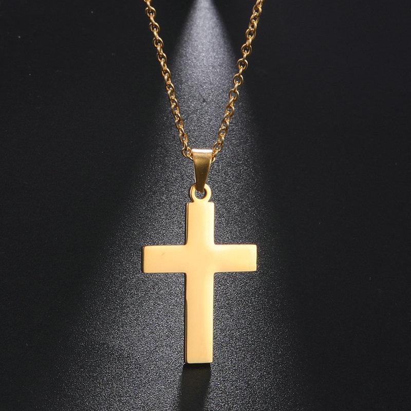 Classic Minimalist Titanium Steel Cross Pendant Necklace Unisex Summer Jewelry Tarnish Resistant Fashion Accessory