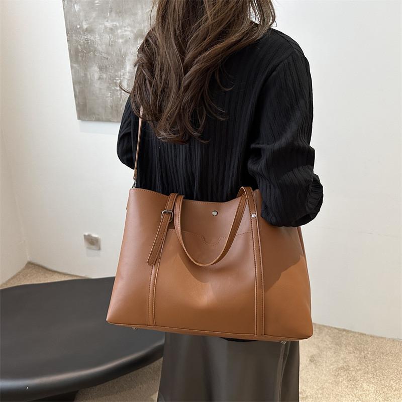 Chic Minimalist Fashion Tote Bag For Women In Black Brown And Khaki Colors