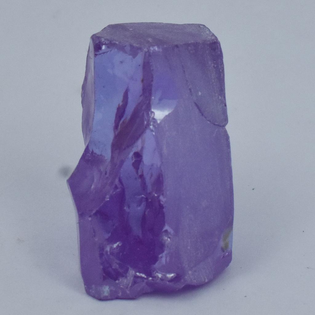 Natural Purple Zircon Loose Gemstone 123.23 ct Uncut Rough for Lapidary and Gem Collections
