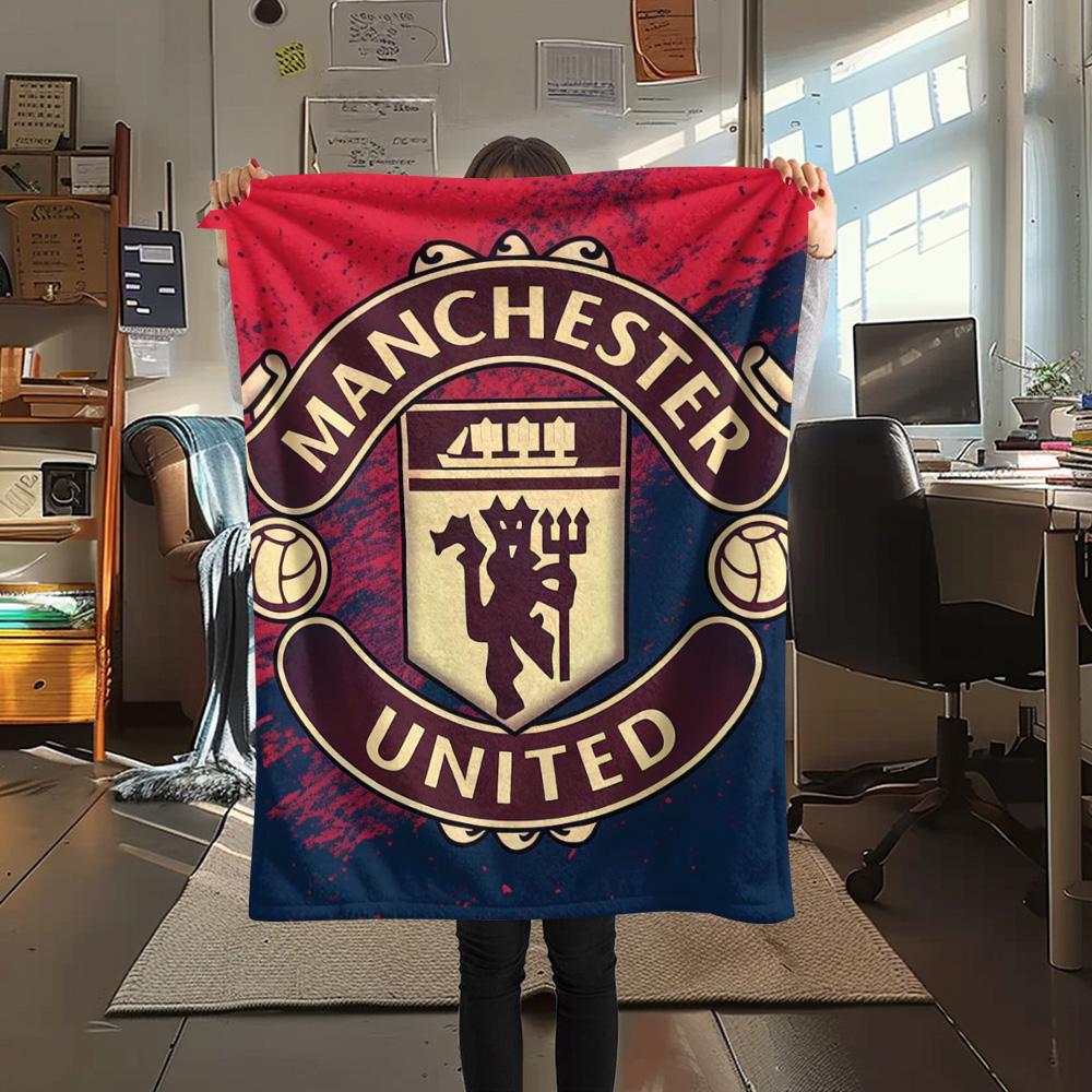 Man Utd Print FlAannel Blanket, High Quality Comfortable for All Seasons, Home Decor, Warmth and Comfort