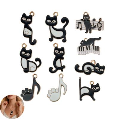 10 Stück Niedliche Katzen Schmuckanhänger Emaille Tieranhänger Schwarzes Kätzchen Armbandanhänger für DIY Schmuckherstellung Halsketten Ohrringe Schlüsselanhänger
