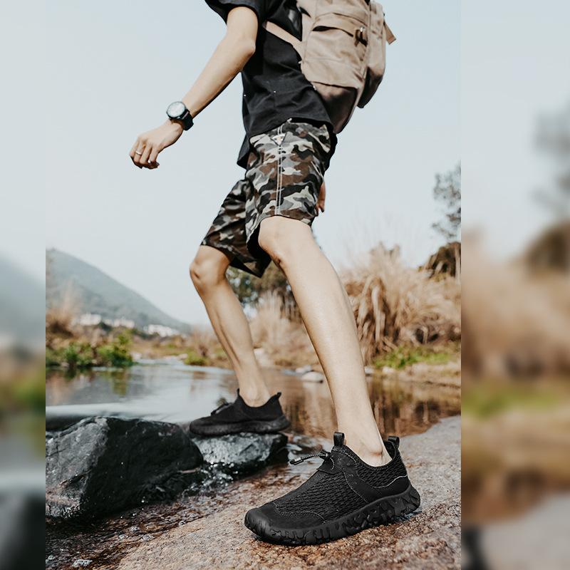 Summer New Men's Fashion All-Matching Fashion Shoes Lightweight Non-Slip Flat Heel Breathable Closed Toe Outdoor Mesh Shoes