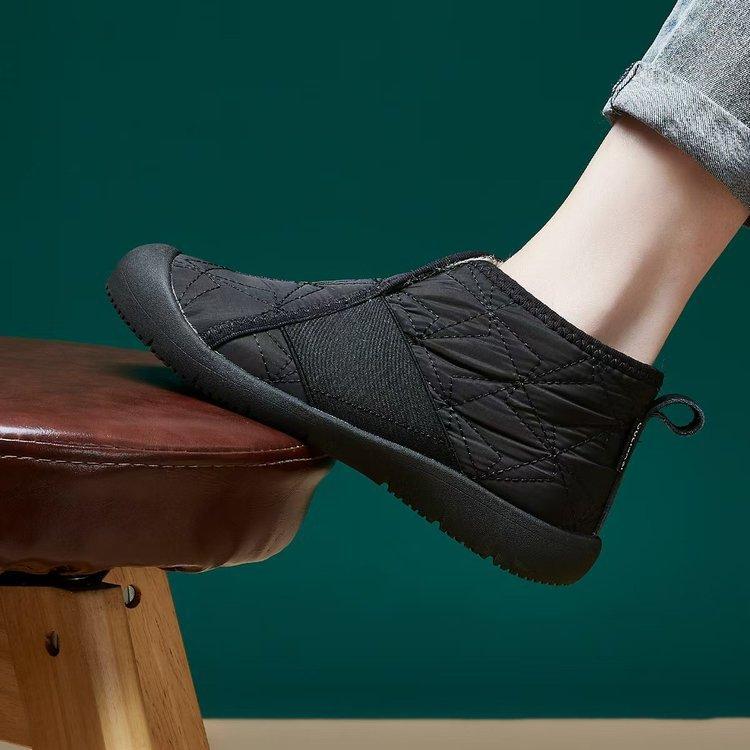 Non-slip snow boots women's 2025 new winter women's shoes short boots integrated with fleece and thickened thermal cotton shoes
