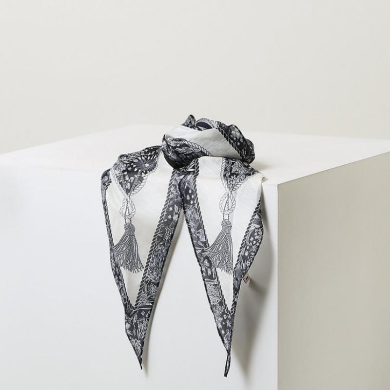 Daks Navy Pattern Silk Blend Scarf Dcsc6e490n2