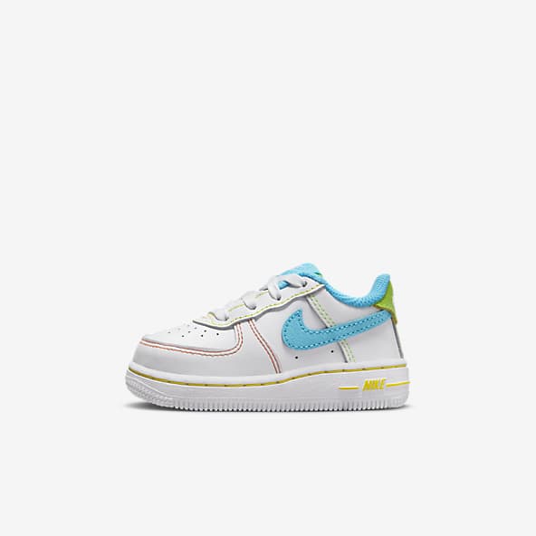 

Детские кроссовки Nike Force 1 Lv8 FJ4811-100