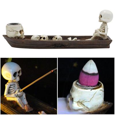 Kreativer Totenkopf Räucherhalter Harz Halloween Dekoration Boot Dekorative Räucherhalter Rückfluss Räucherbrenner Coole Raumdekorationen