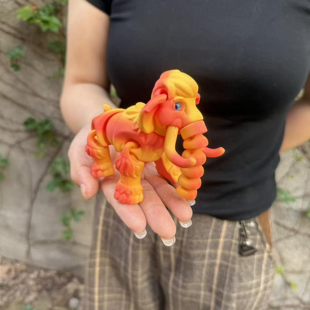 3D Printed Movable Mammoth Elephant Model – Creative Desktop Toy Ornament