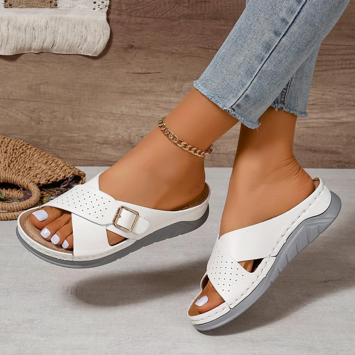 Europe and America 22 summer new wedge sandals Europe and America herringbone beach sandals large size 37