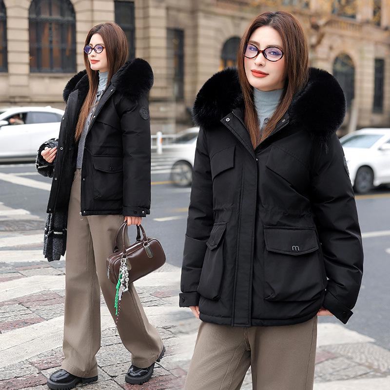 Pie Overcomes Women's Winter 2025 New Skinny Down Cotton Clothing Fashion Plush Thick Hair Collar Integrated Jacket