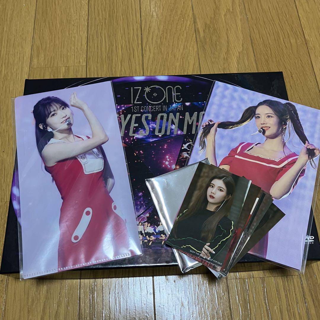 

[USED] IZ*ONE EYES ON ME First Limited Edition DVD with Trading Card