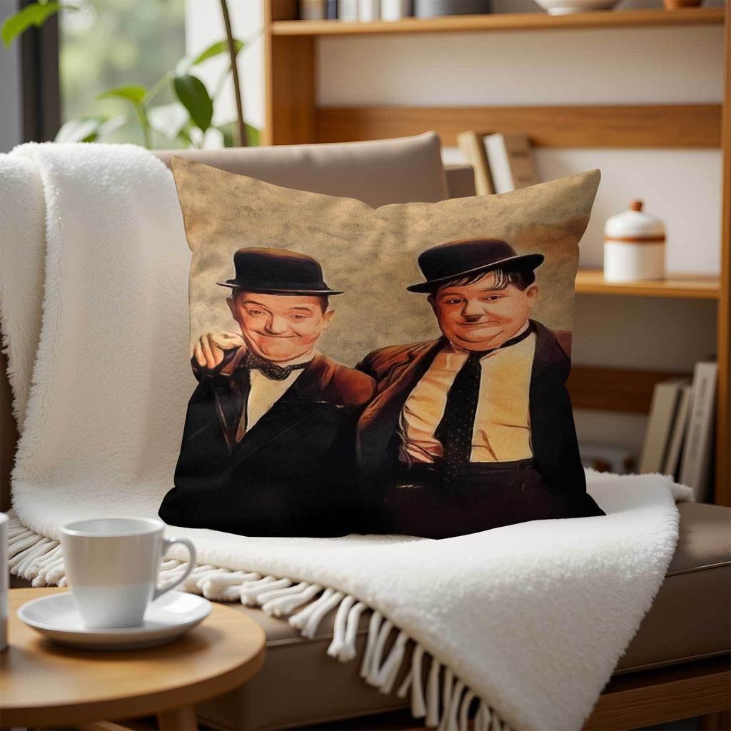 Classic Comedy Duo Print Cushion Cover, Zippered & Machine Washable Stain-Resistant, Sofa & Bed Pillowcase