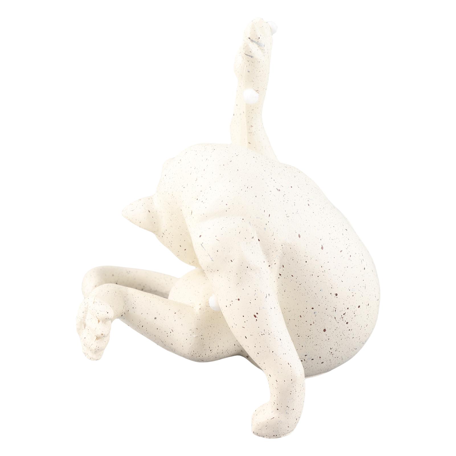 Cat Statue Funny Resin Cat Licking Butt Figurine Ornament Cute Cartoon Animal Sculpture Home Desktop Craft