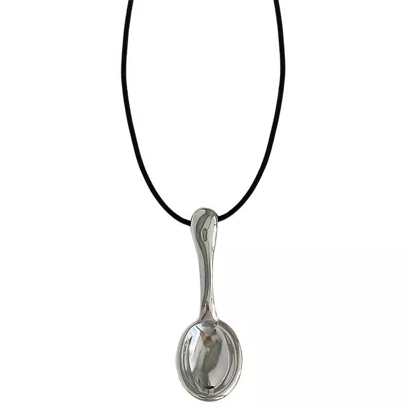 Wang Hedi Spoon Pendant Necklace: Korean Style Women's Choker with Black Rope Sweater Chain