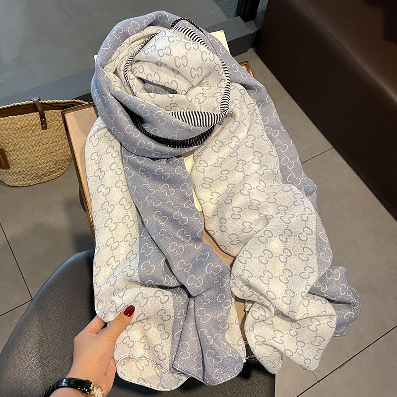 New Atmosphere Imitation Cashmere Plaid Tassel Scarf For Women In Autumn And Winter, With Thickened Velvet And Warm Neck