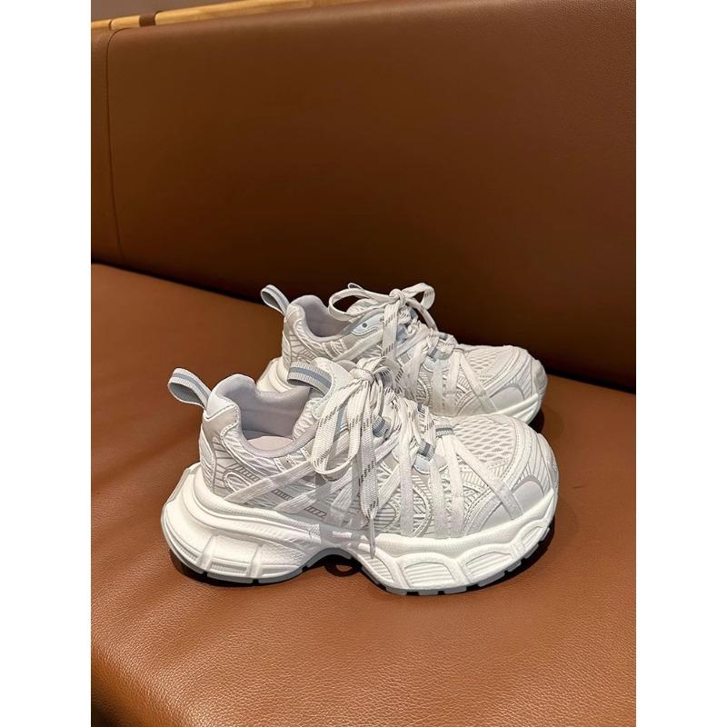 Zapatos de mujer con suela gruesa, nuevos, de malla transpirable, informales, deportivos y con aumento de altura.