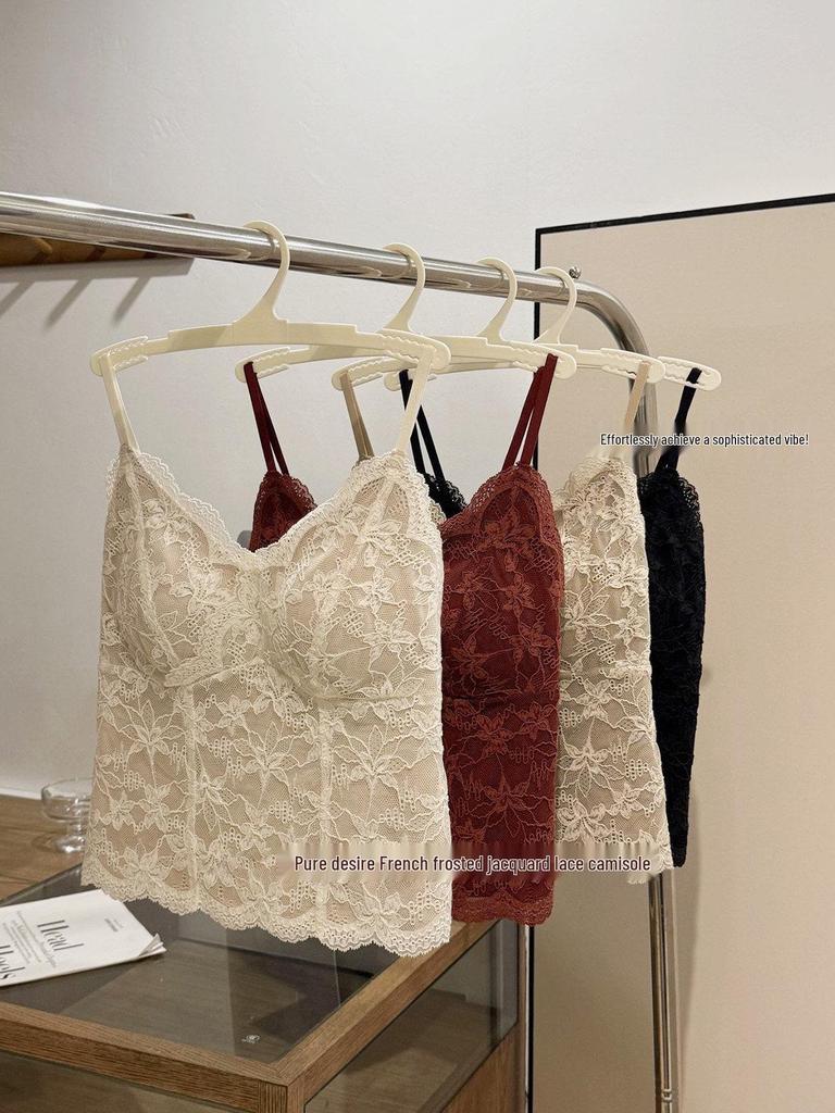 2026 French Lace V-Neck Camisole with Chest Pads - Slimming Beautiful Back Tank Top
