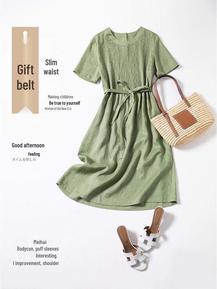 Šaty střední délky z bavlny a lnu v korejském stylu s volnými harmonikovými sklady, léto 2023 - Zeštíhlující design s krátkým rukávem pro ženy