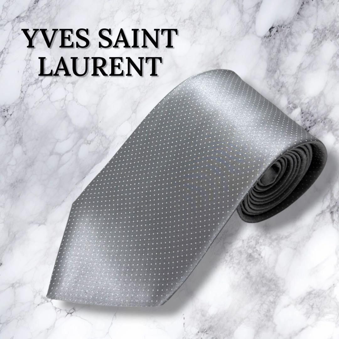 Used [Extremely Good Condition/Free Shipping] YVES SAINT LAURENT YSL Necktie Silver Dot Pattern Luxury Silk