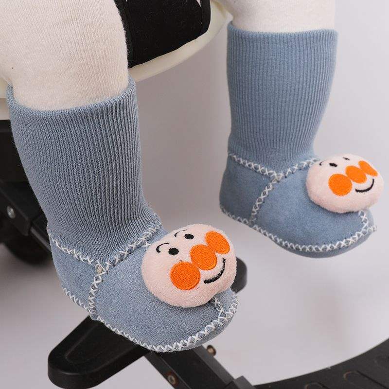Winter Soft-soled Newborn Baby Cotton Shoes 0-6 Months Thickened Baby Anti-drop Socks Shoes Keep Warm and Do Not Lose Fluff Shoes