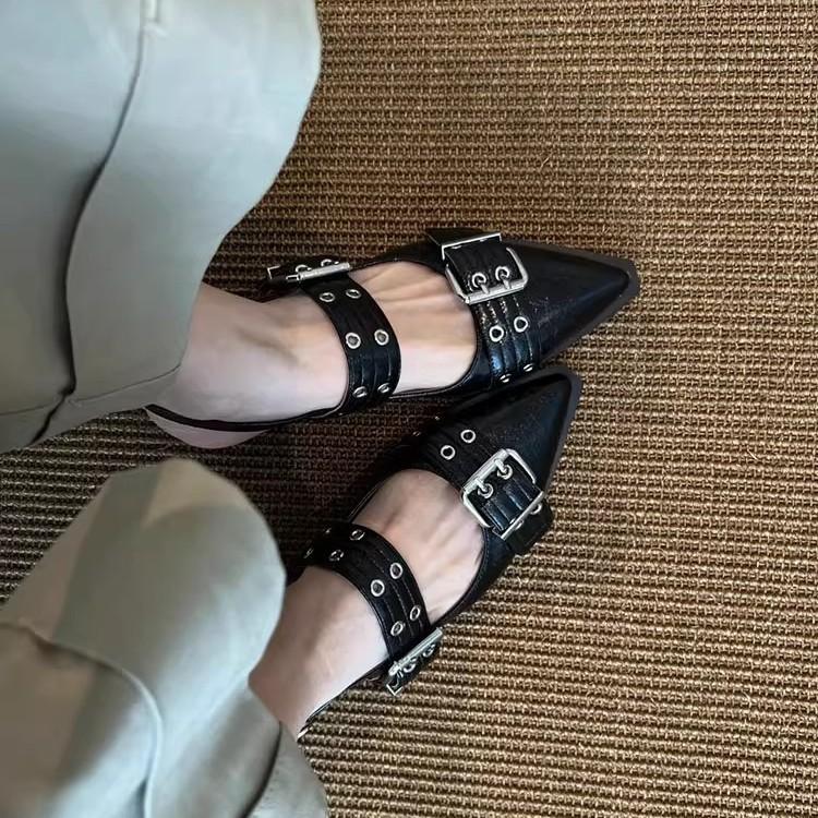 

Cowhide version~ Punk hottie fried street niche single shoes women s pointed head willow nails belt buckle versatile casual bag head sandals 40