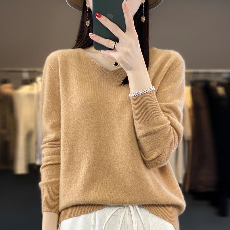 Women's Slimming V-Neck Pure Wool Cashmere Sweater - Soft, Seamless Knitwear Base Layer