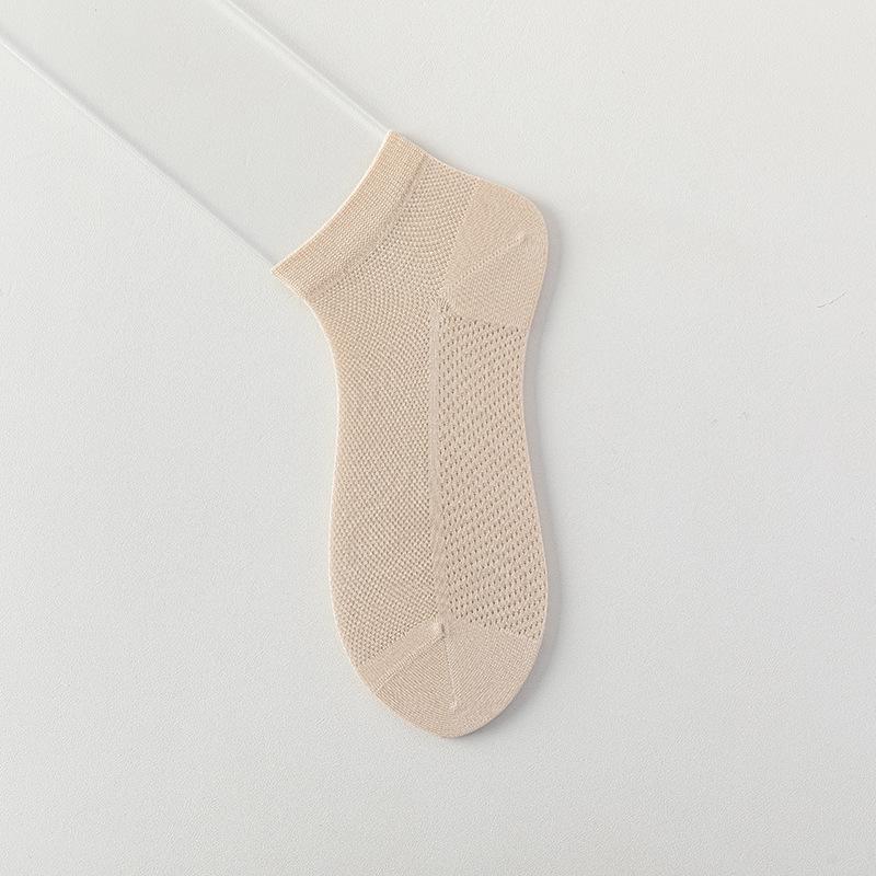 Silk Stockings for Children, Short Style, Odor-resistant, Sweat-absorbent, Antibacterial, Non-slip, for Ladies, White Mid-calf Length
