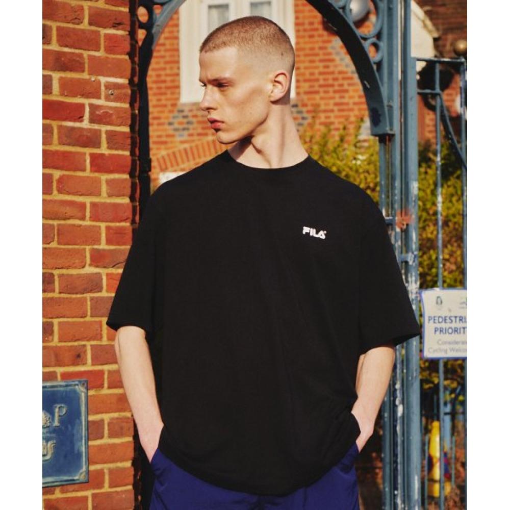 

Футболка FILA Essential с коротким рукавом FE2RSF5101XBLK