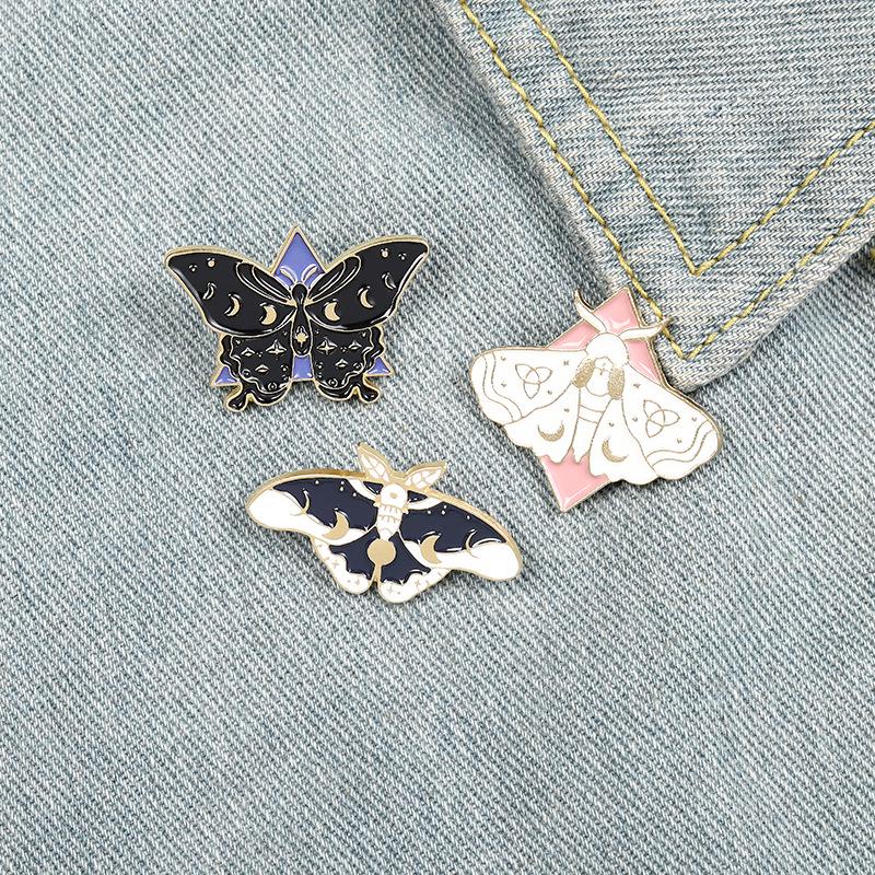 Happy Moth & Butterfly Best Friends Brooch Set - Trendy Denim Bag Accessories