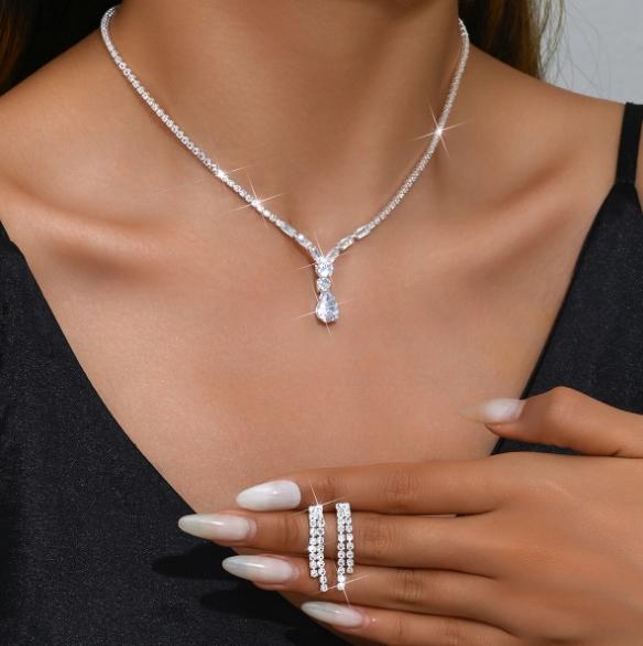 Elegante Set di Gioielli: Orecchini, Collana da Matrimonio, Argento, Zirconi, B6