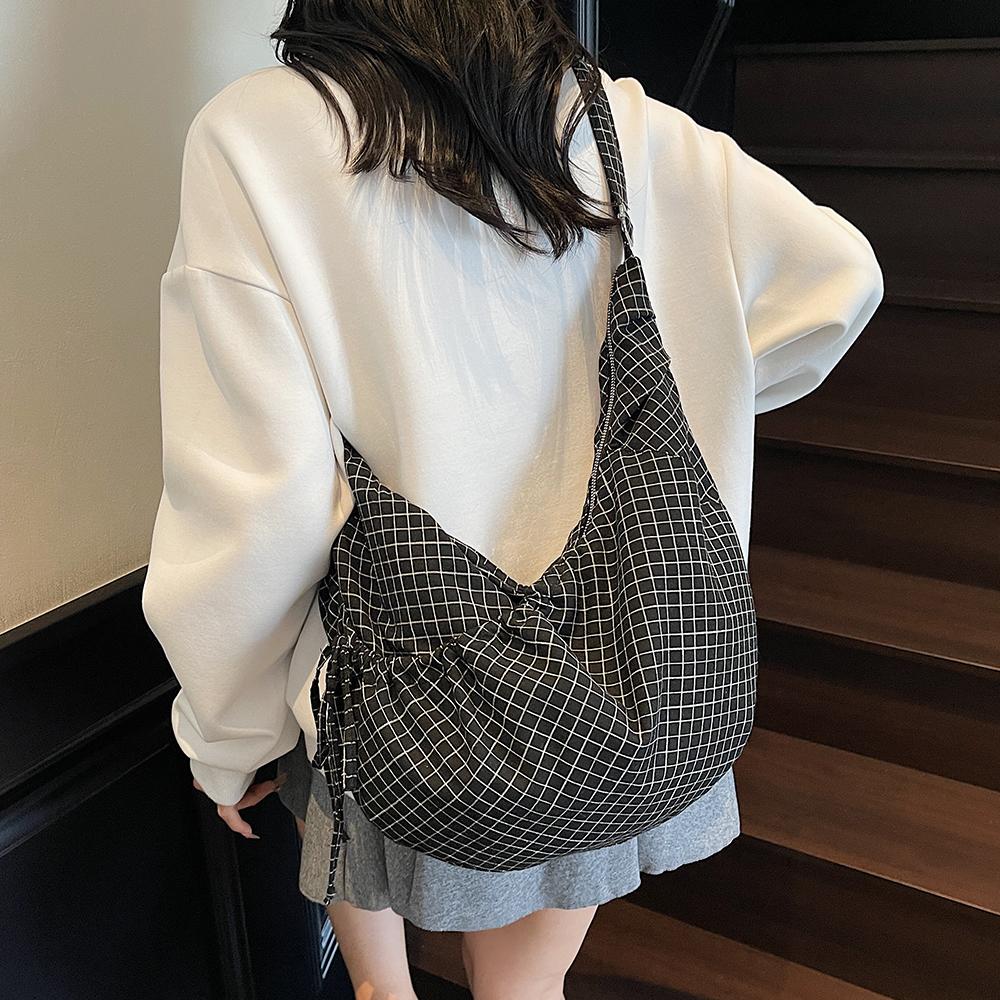 Korean Lazy Cow Horn Bag Large Capacity Canvas Bag Pleated Plaid Commuting Shoulder Crossbody Bag for Women