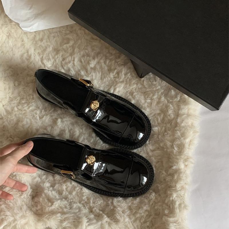 Sheepskin~ Camellia Mary Jane shoes women's round head thick heel leather thick-soled gold buckle with skirt small leather shoes