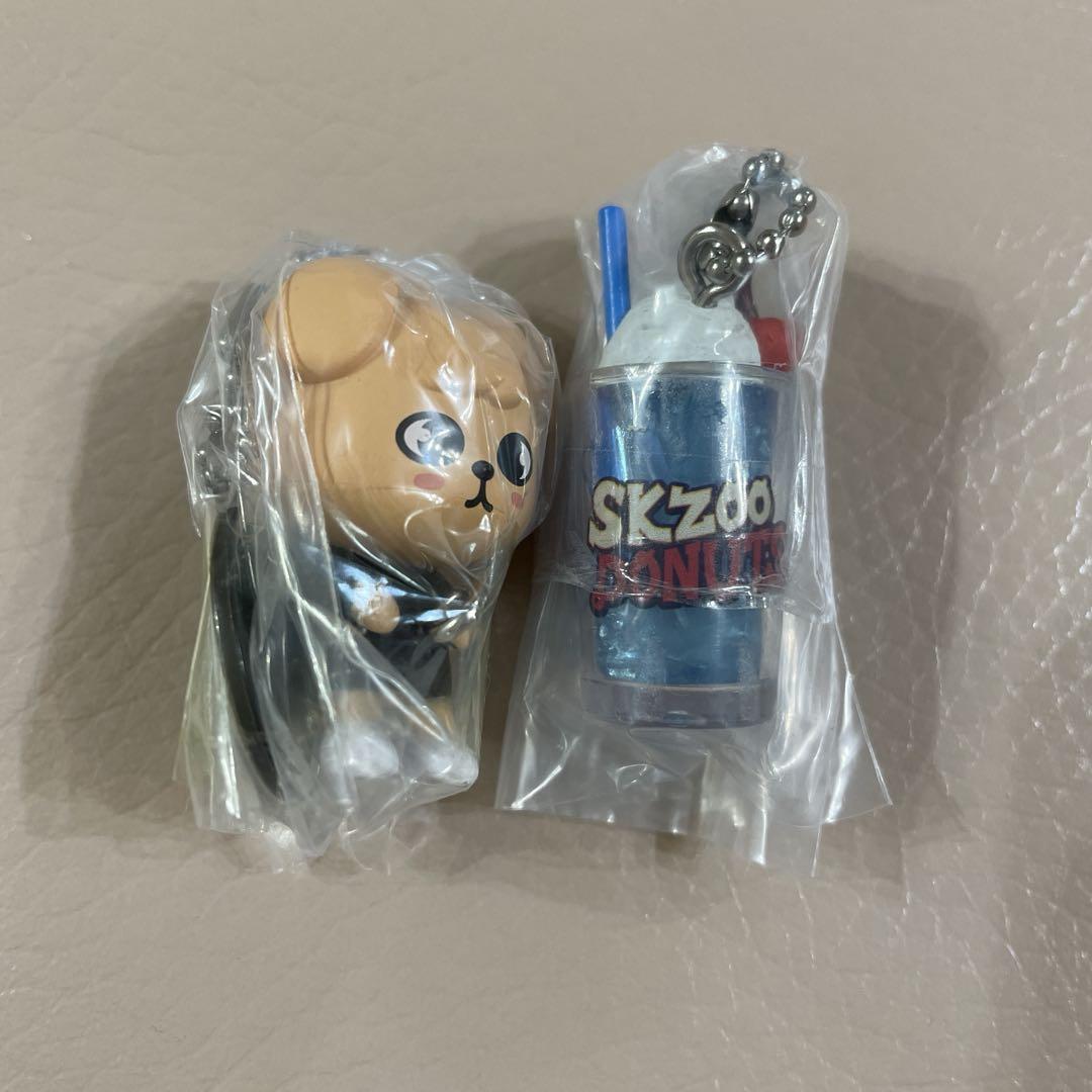 

[ИСПОЛЬЗОВАННЫЙ] Skiz skzoo Puppy Gacha Retro Glass Pinch and Connect
