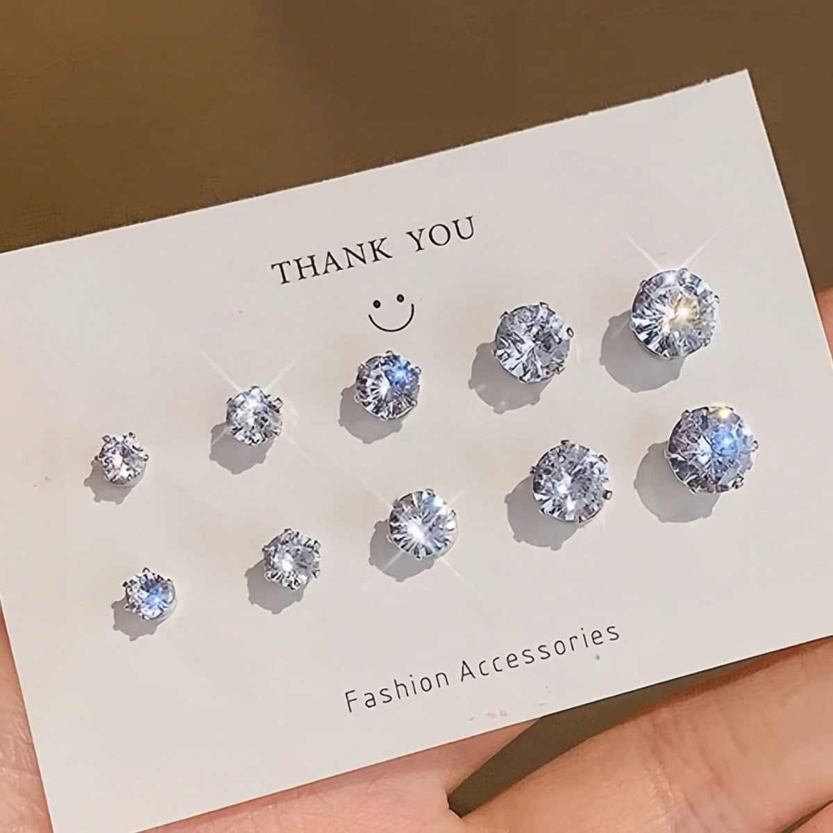 

5 Pairs of Clip on Earrings of Different Sizes, Sparkling Synthetic Zircon, Suitable for Daily Wear, No Need for Pierced Earrings серебряный