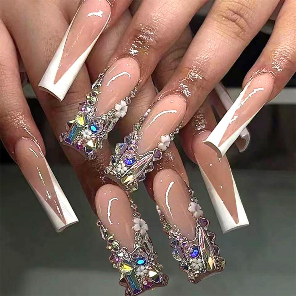 24pcs Long Water Pipe False Nails Sparkling Rhinestone White Flowers Nail Tips Green Daisies Full Cover Fake Nails DIY