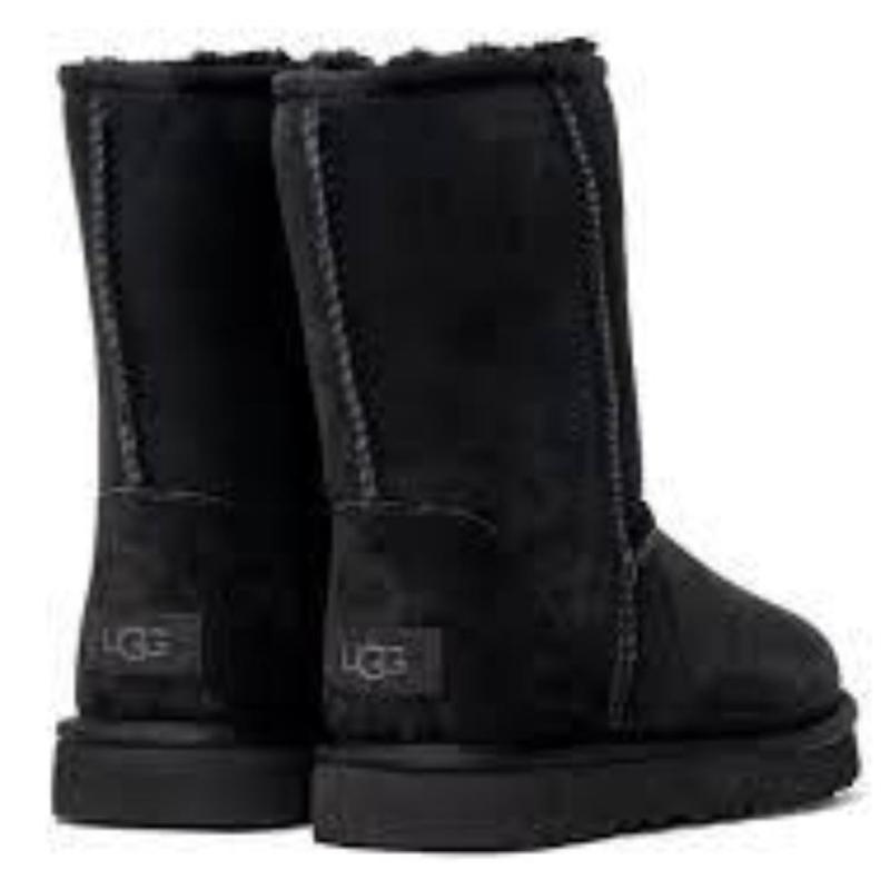 UGG Sneakers Donna Nere Classiche Corte Ii Foderate in Pile 1016223-BLK