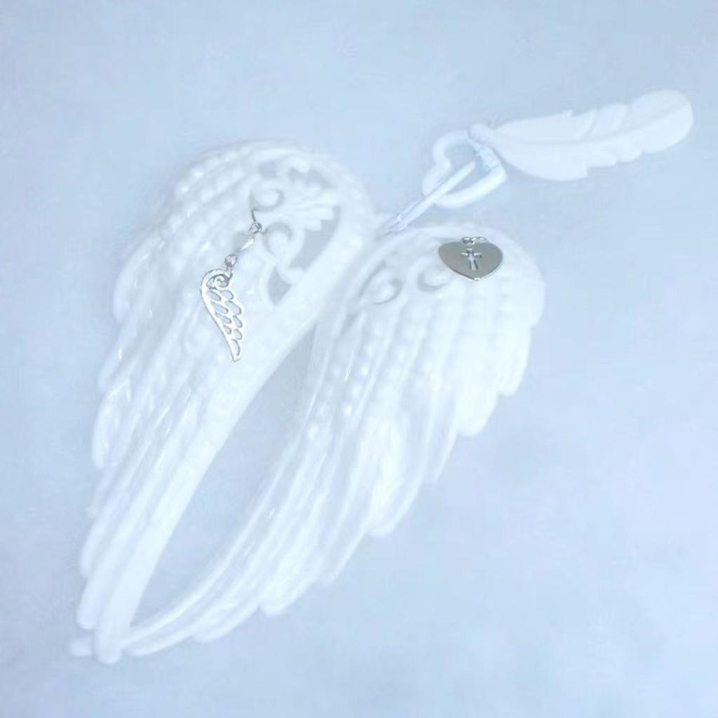 Stylish Winged Cross Keychain Pendant Durable Plastic Alloy Backpack Charm For Men Women Unique Gift Idea