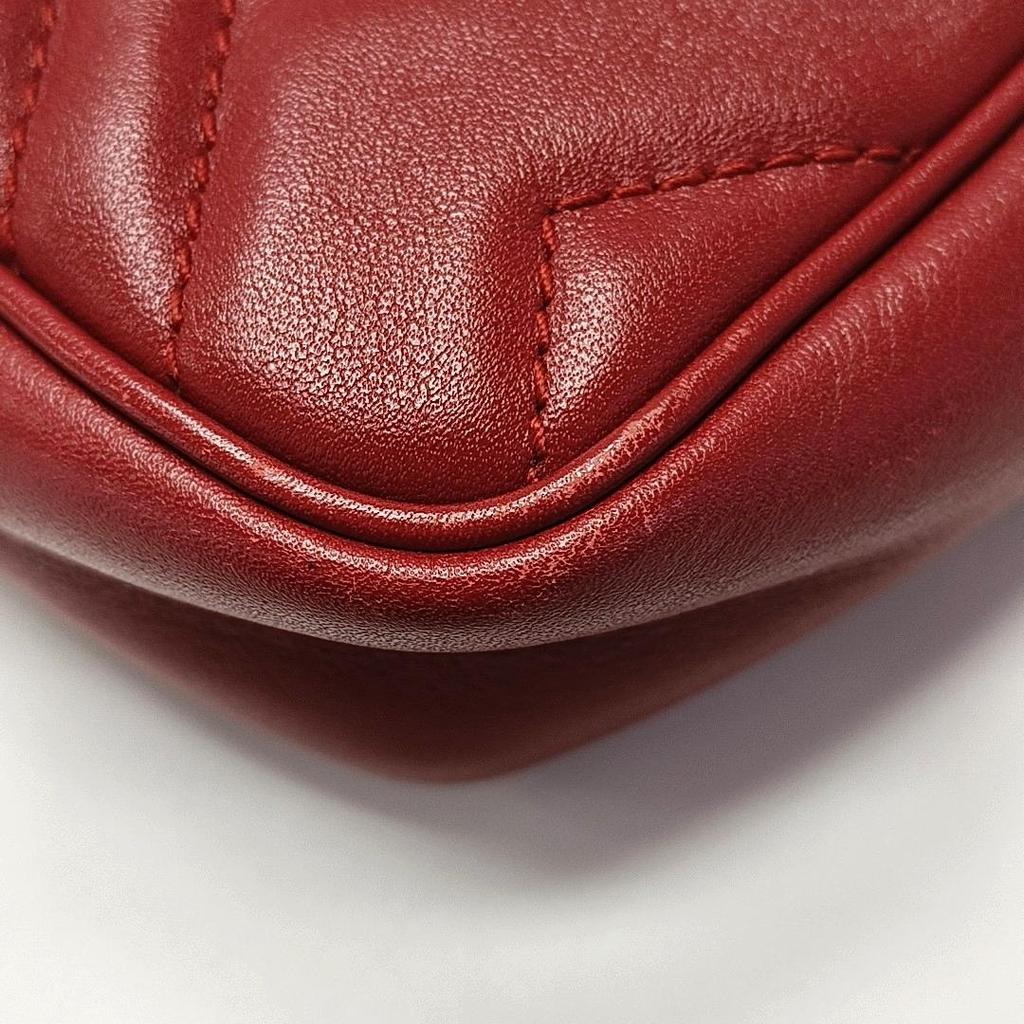 [Pre-Owned] GG Marmont Vintage Metal Logo Quilted Leather Mini Shoulder Bag - Very Good #1D9UVAO