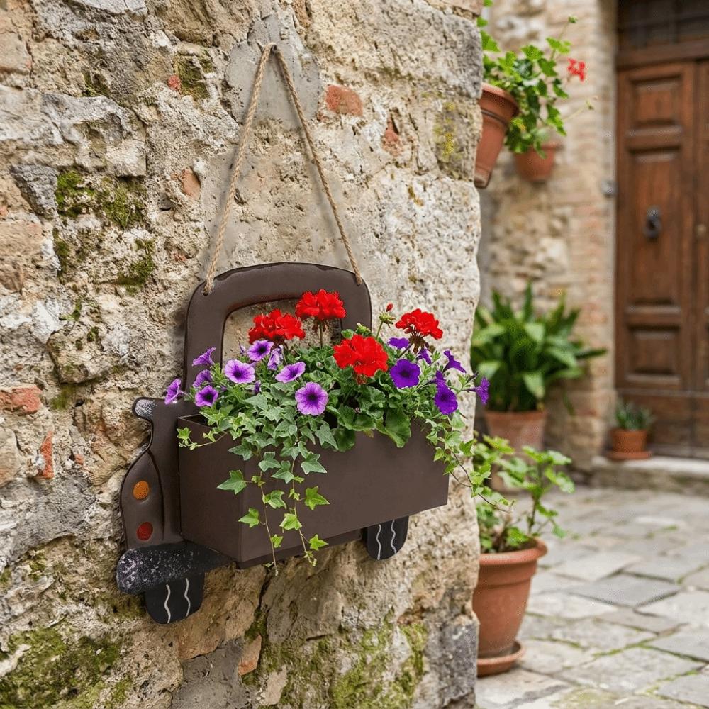 Retro Cartoon Truck Shaped Flower Pot Iron Car Wall Planter Hanging Truck Planter  for Balcony