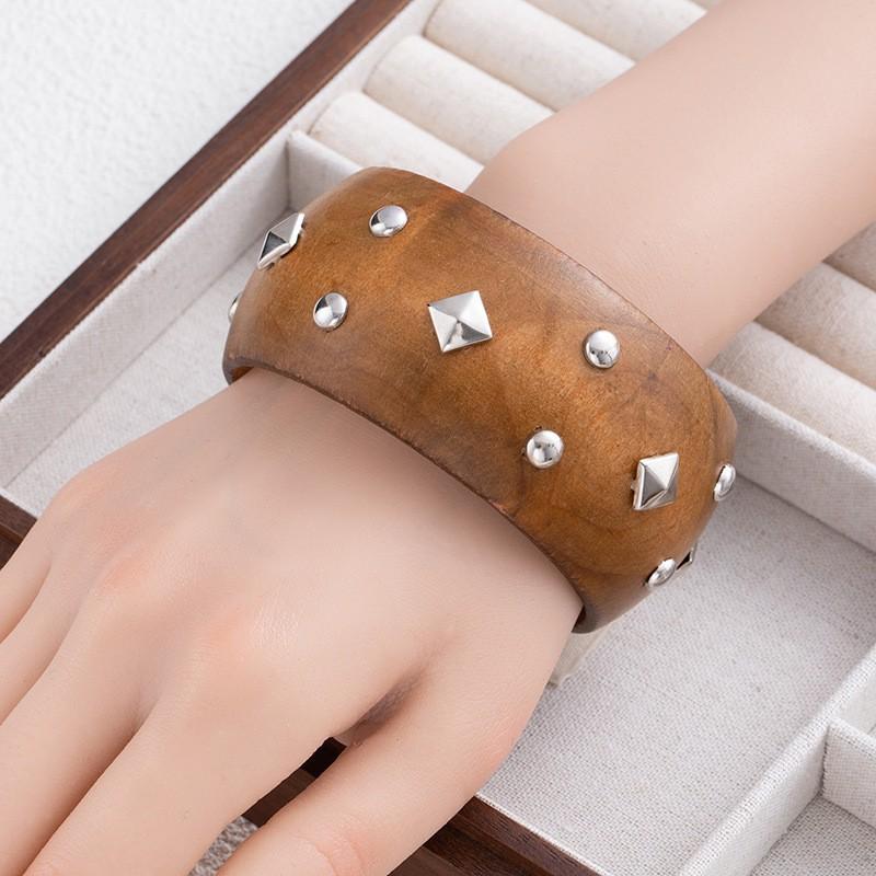 American Vtage Wooden Star Bracelet Female Exaggerated Spice Girl Wide Bracelet Spring Summer Bohemian Bracelet