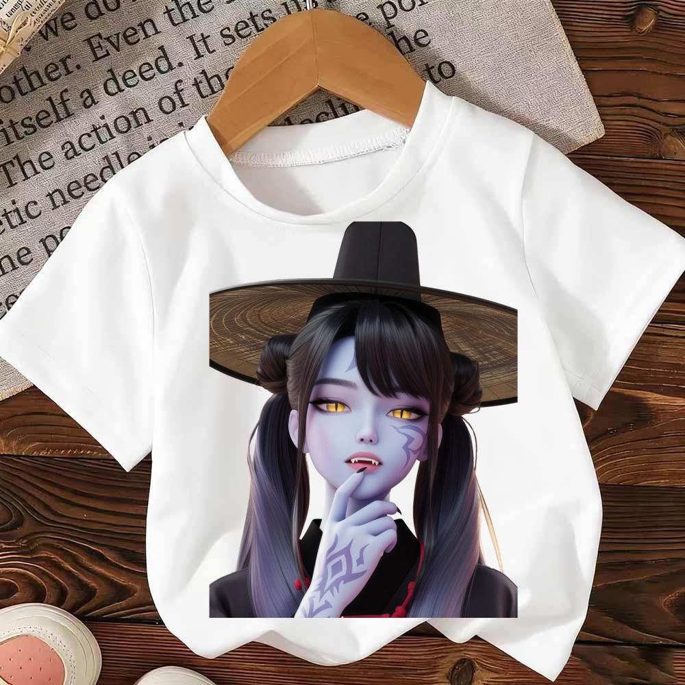 

Witch Hunter Team Cute Printed Pure Cotton Fashionable Round-neck White Top Short-sleeved Boys and Girls T-shirts. 160