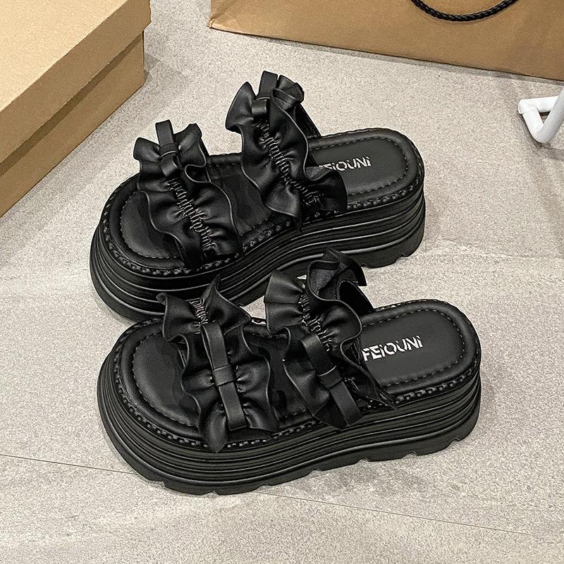 2025 New Niche Design Pleated Lace Thick Bottom One-word Drag Cool Slippers for Summer Wear