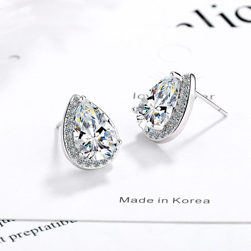 Lindon Women's Zircon Copper Alloy Earrings - Wedding Party Gift Pendant Earrings
