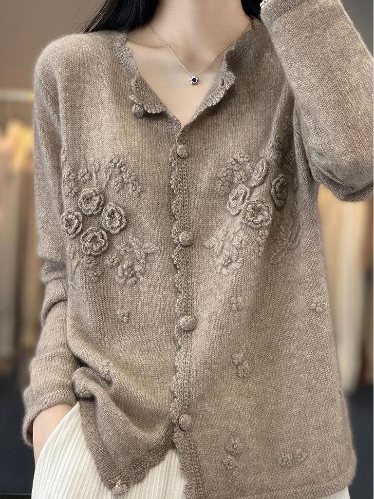 Women's European Round Neck Rose Cashmere Cardigan - Early Spring Heavy Knit Sweater Jacket