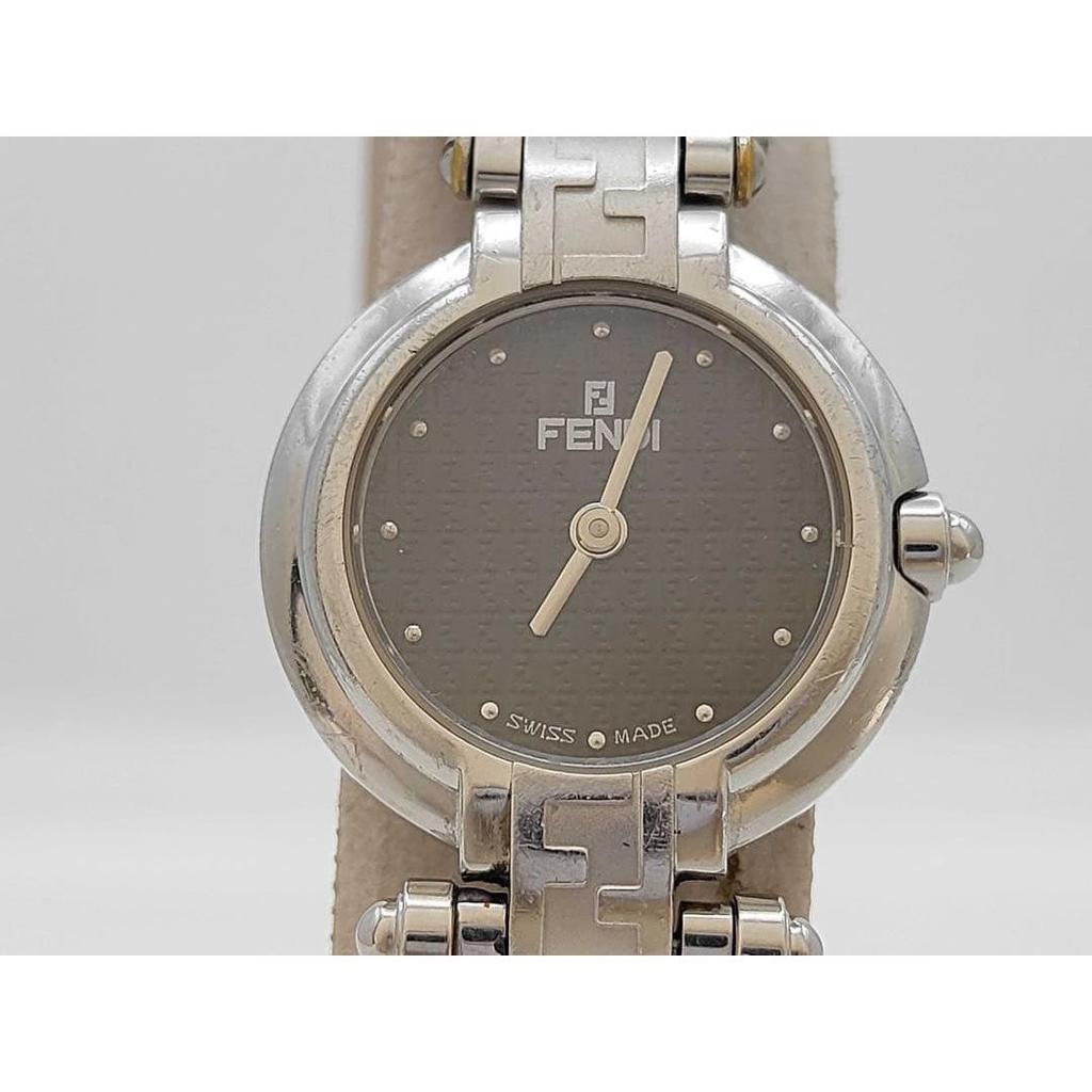 Used FENDI quartz watch